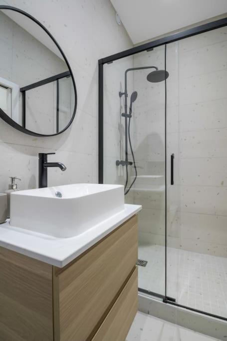 02.Appart 4Pers#1 Bedroom#Pigalle#Opera#Paris 9 Exterior foto